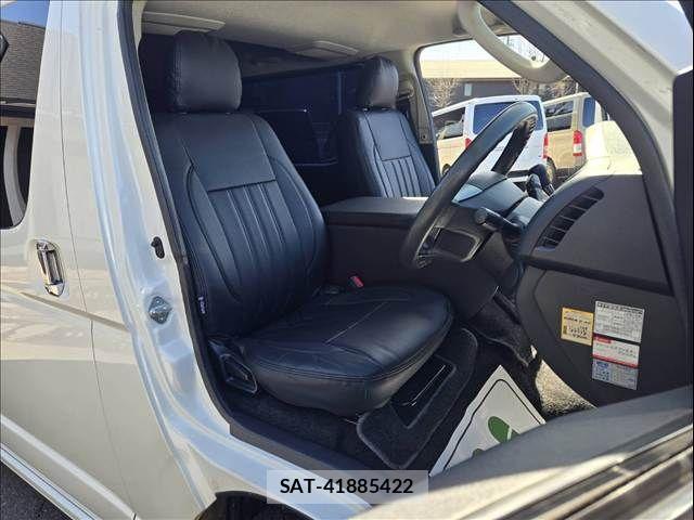 Toyota HIACE VAN 2014-01 3934325-6