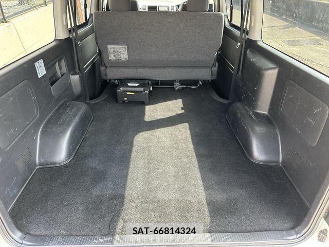 Toyota HIACE VAN 2012-06 3934329-9