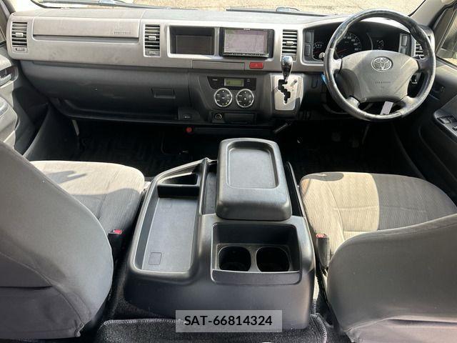 Toyota HIACE VAN 2012-06 3934329-18