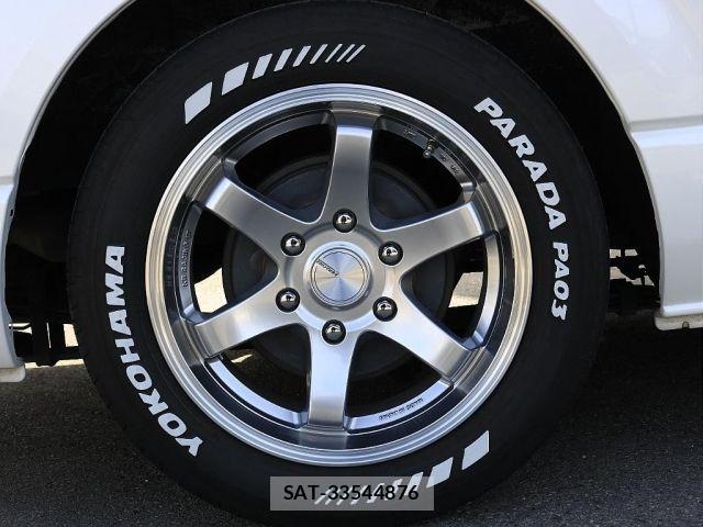 Toyota HIACE VAN 2021-01 4043196-11