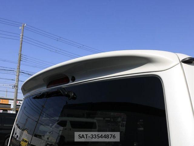 Toyota HIACE VAN 2021-01 4043196-14