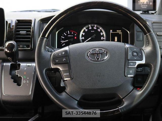 Toyota HIACE VAN 2021-01 4043196-16