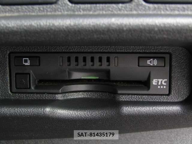Toyota HIACE VAN 2017-02 4043213-9