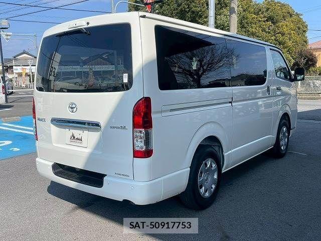 Toyota HIACE VAN 2026-01 4139452-16