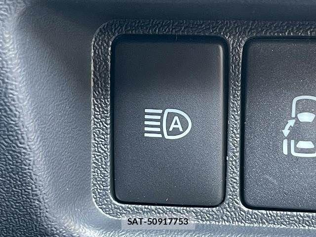 Toyota HIACE VAN 2026-01 4139452-5