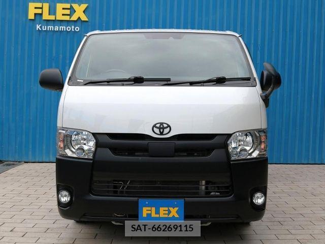 Toyota HIACE VAN 2020-04 4324707-15