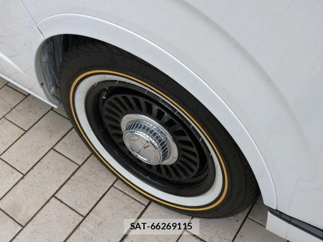 Toyota HIACE VAN 2020-04 4324707-18