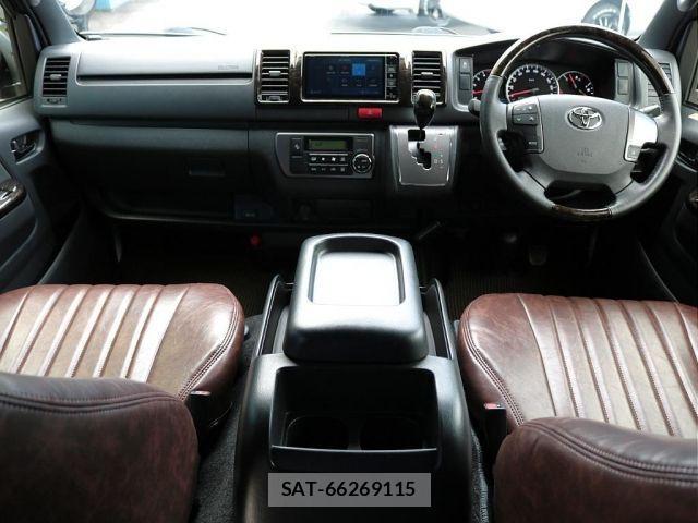 Toyota HIACE VAN 2020-04 4324707-1