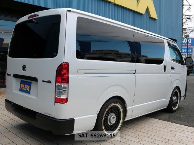 Toyota HIACE VAN 2020-04 4324707-4