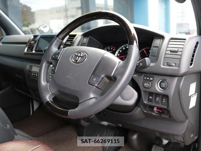 Toyota HIACE VAN 2020-04 4324707-5