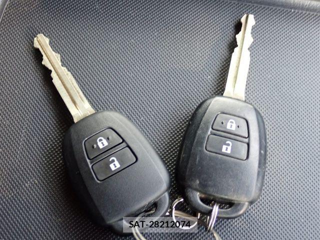 Toyota HIACE VAN 2020-11 4392611-21