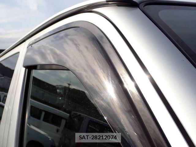 Toyota HIACE VAN 2020-11 4392611-25