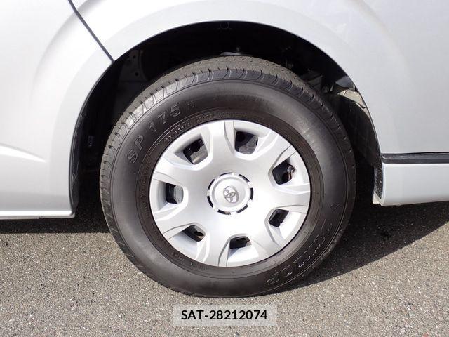Toyota HIACE VAN 2020-11 4392611-27