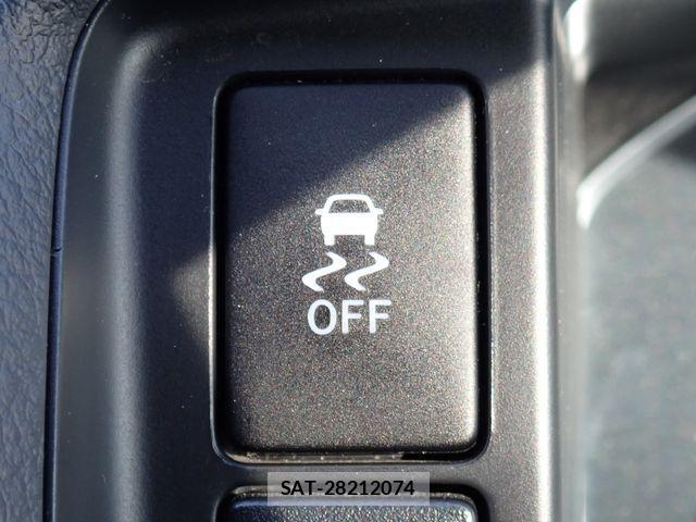 Toyota HIACE VAN 2020-11 4392611-8