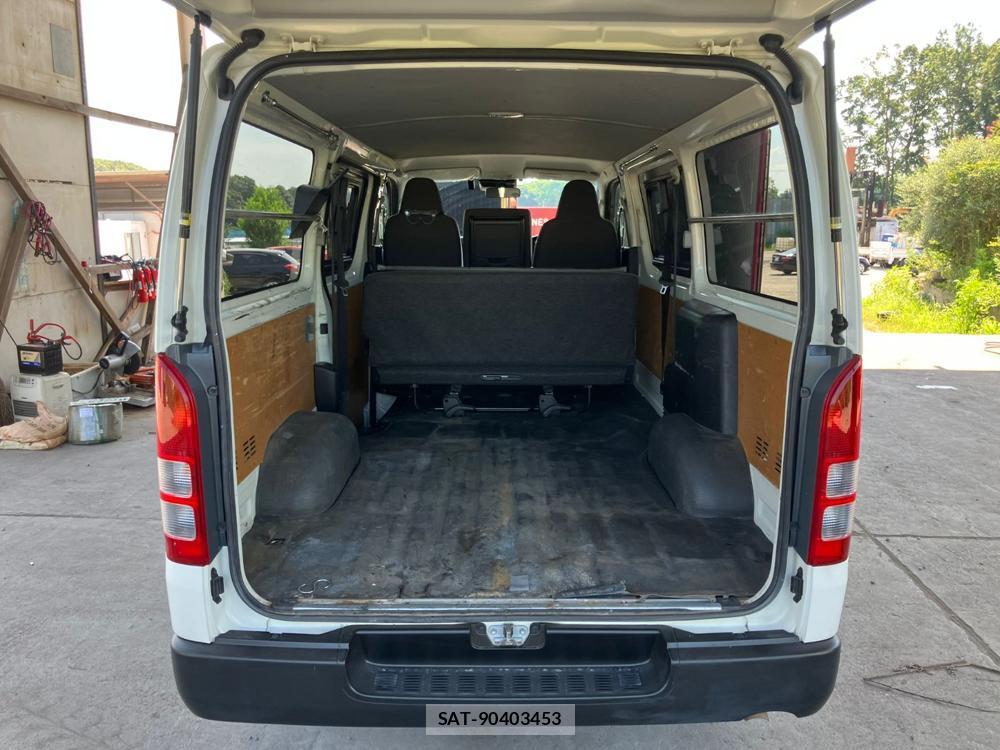 Toyota HIACE VAN 2019 1164374-22