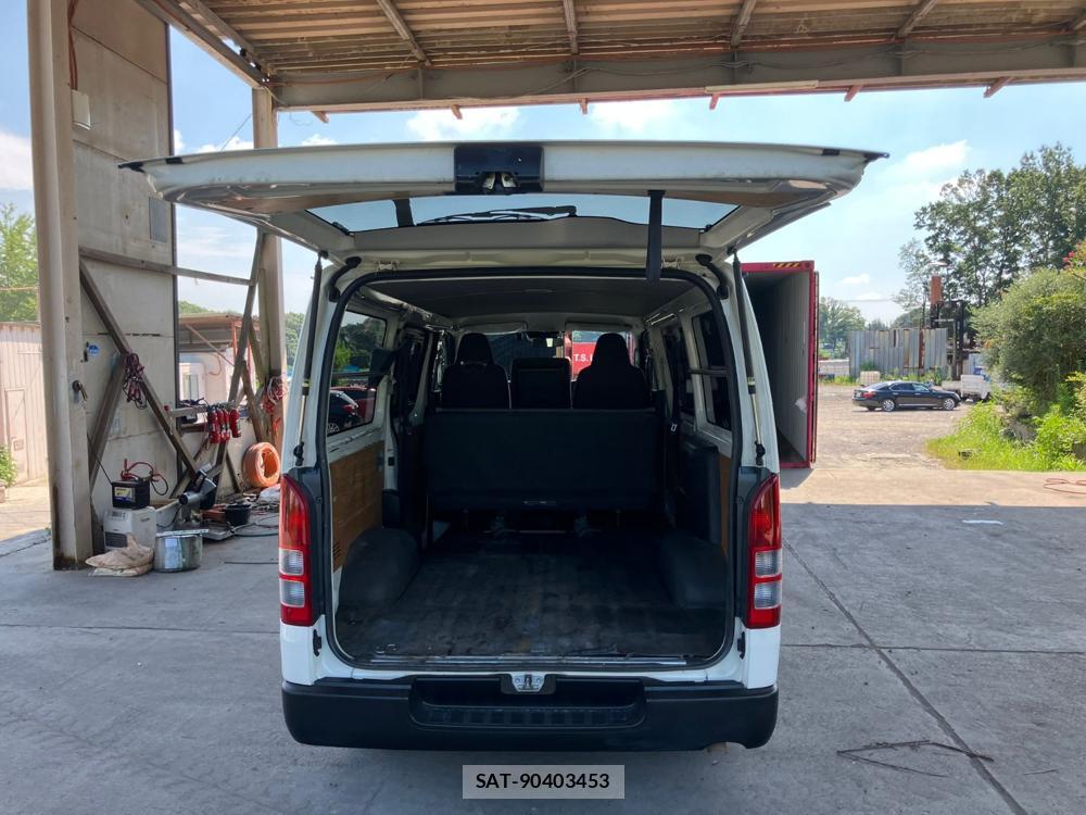 Toyota HIACE VAN 2019 1164374-23