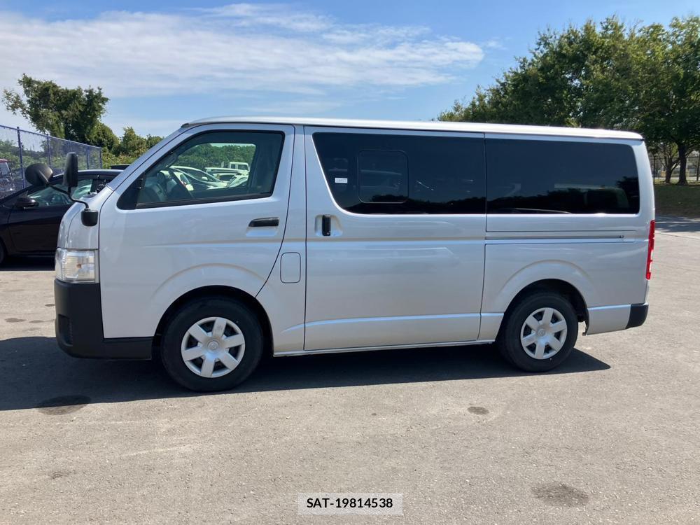 Toyota HIACE VAN 2019 1295220-1