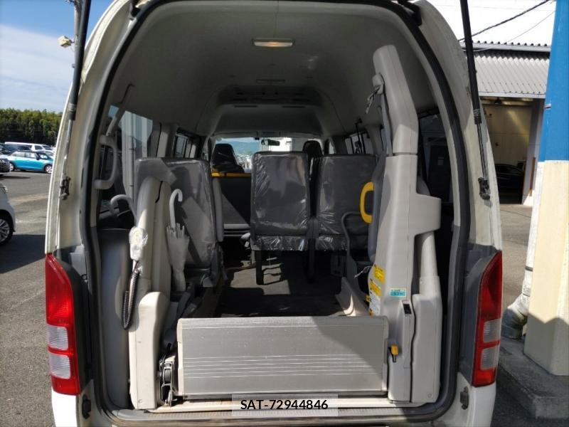 Toyota HIACE VAN 2007 7223080-5