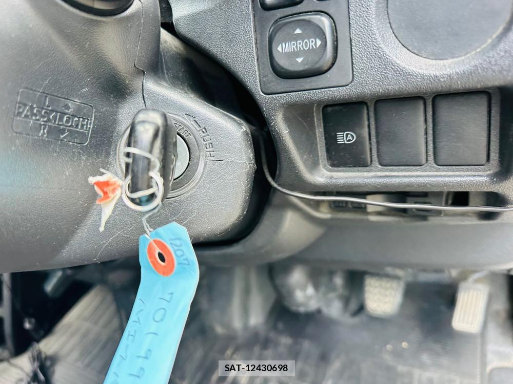 Toyota HIACE VAN 2020 7175256-15