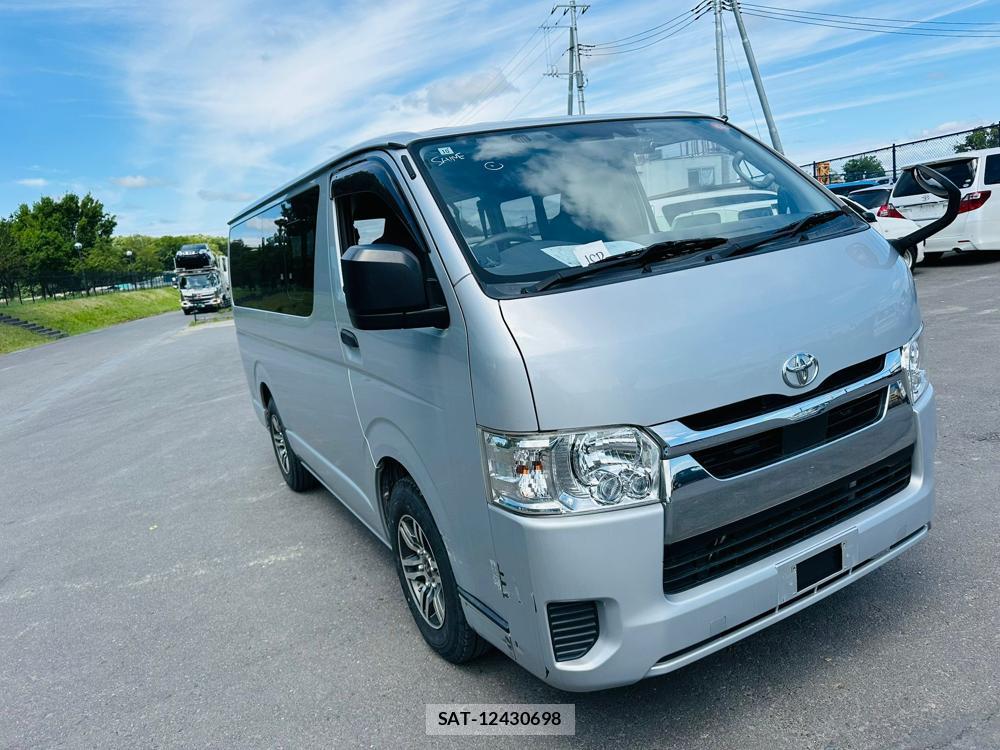 Toyota HIACE VAN 2020 7175256-6