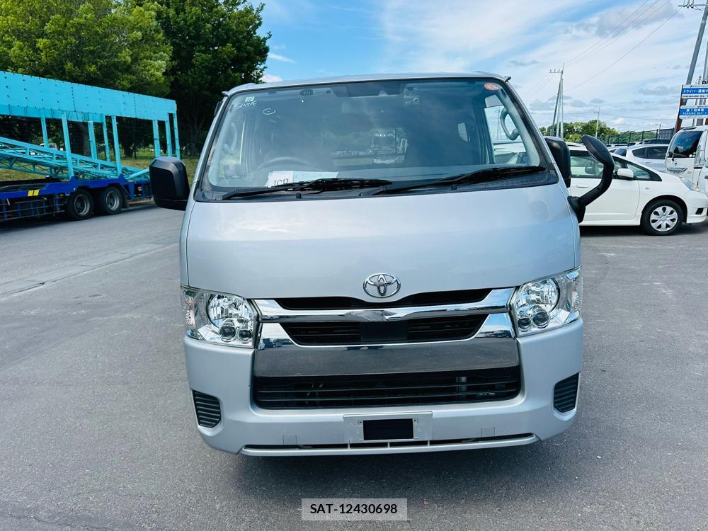 Toyota HIACE VAN 2020 7175256-7