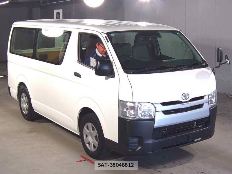 Toyota HIACE VAN 2019 7332502-0