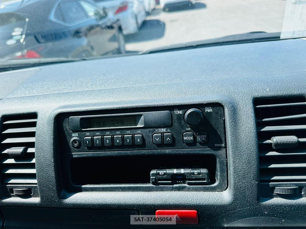 Toyota HIACE VAN 2019 7263047-17