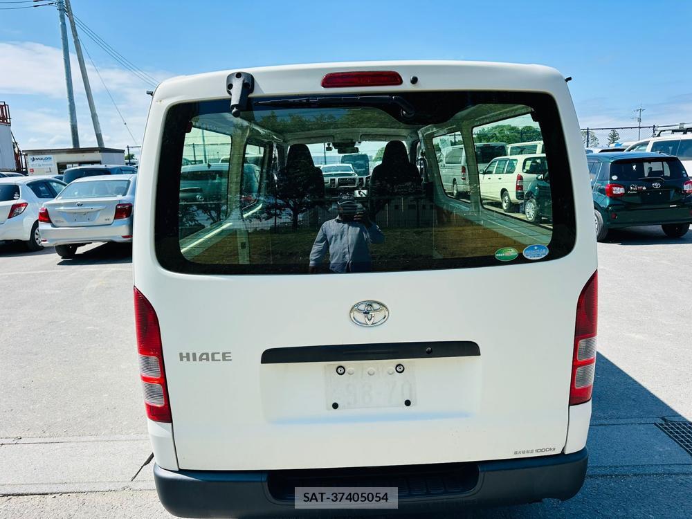 Toyota HIACE VAN 2019 7263047-3