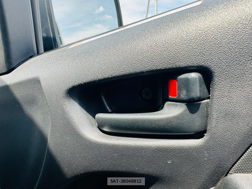Toyota HIACE VAN 2019 7332502-19