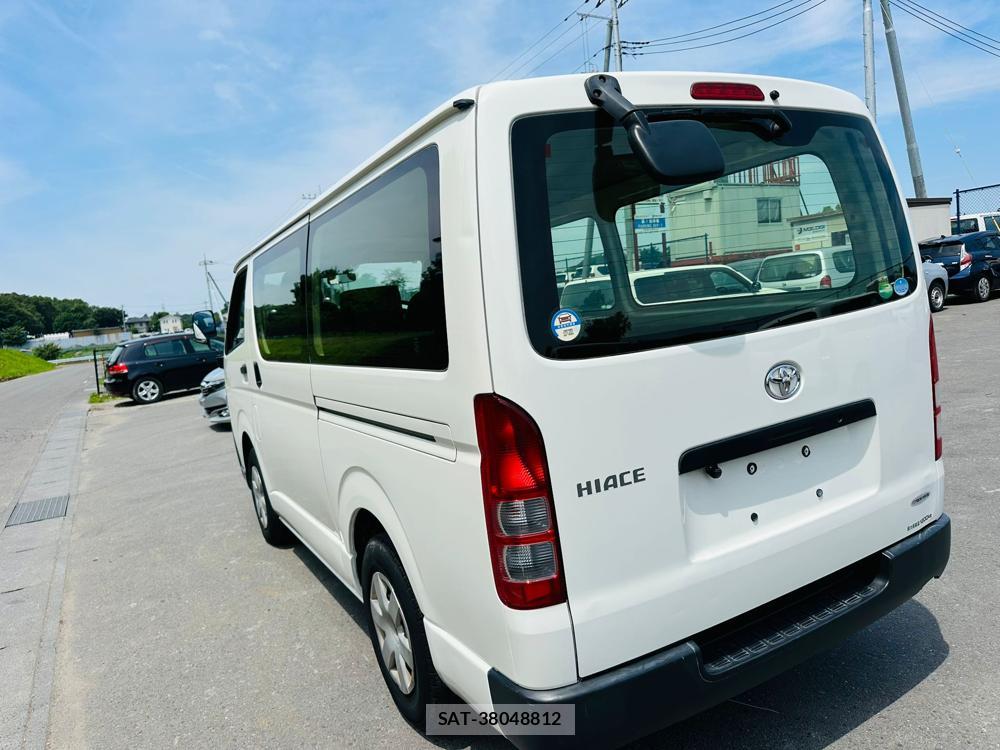 Toyota HIACE VAN 2019 7332502-2