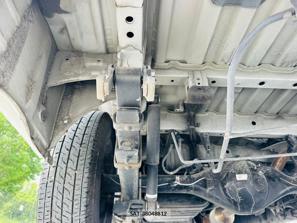 Toyota HIACE VAN 2019 7332502-34