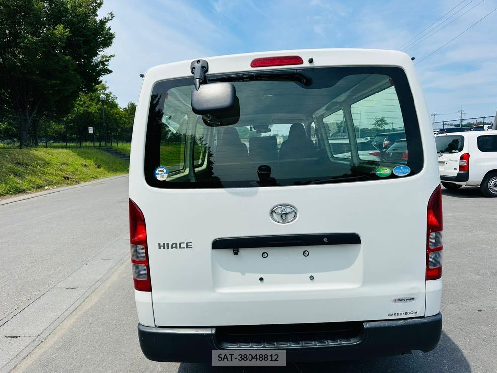 Toyota HIACE VAN 2019 7332502-3