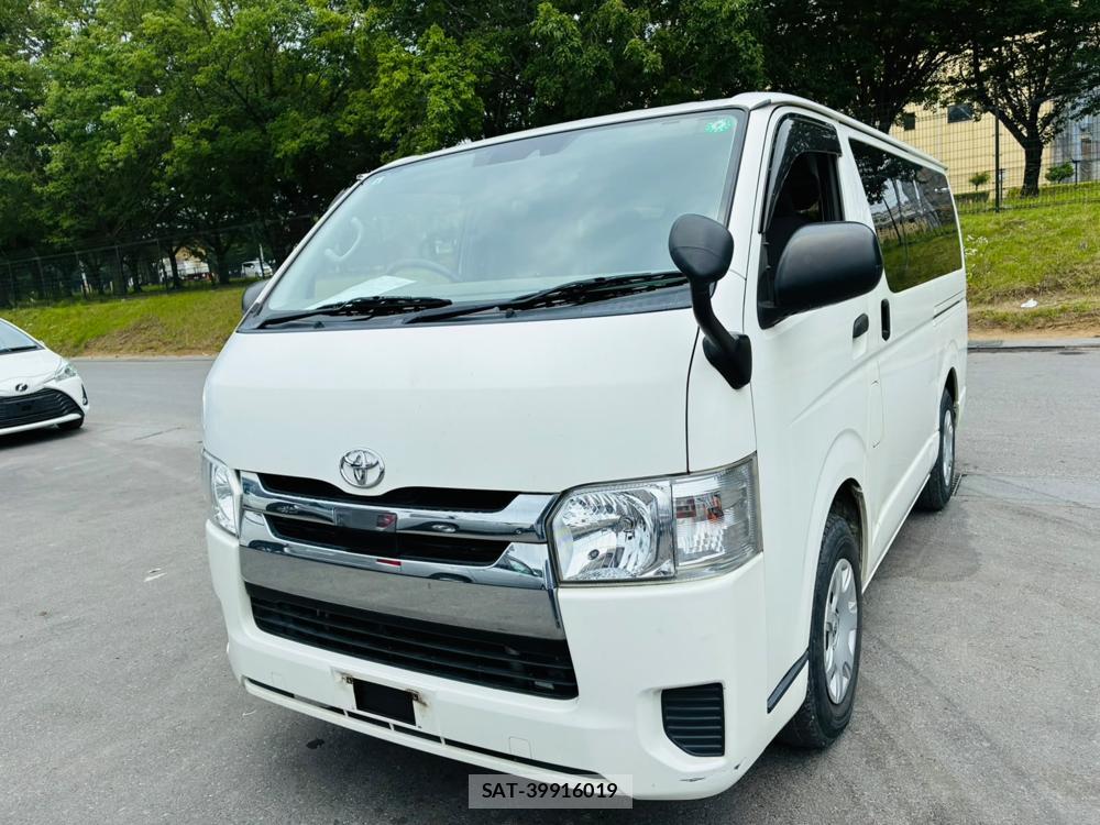 Toyota HIACE VAN 2019-06 8031327-0