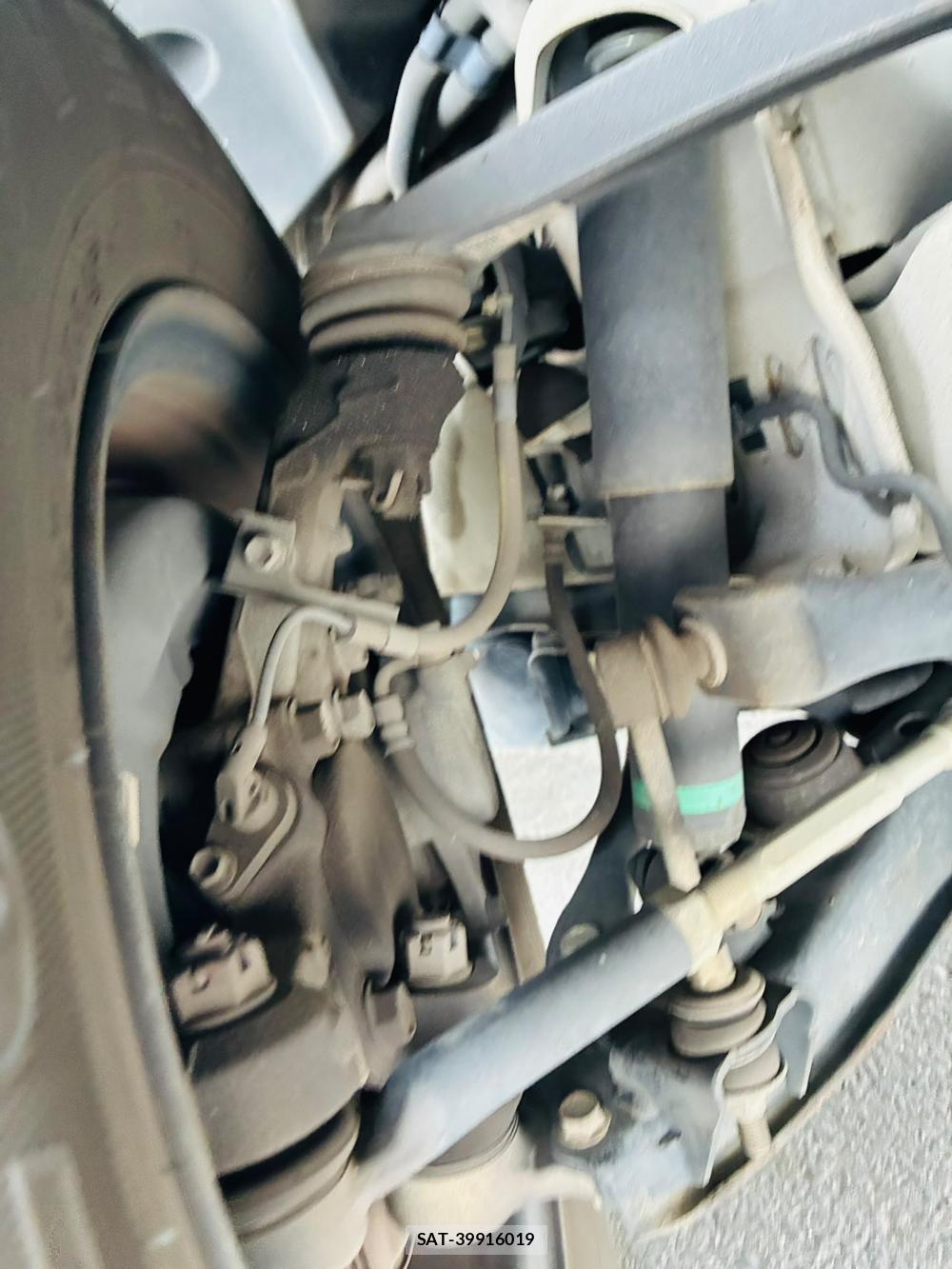 Toyota HIACE VAN 2019-06 8031327-32
