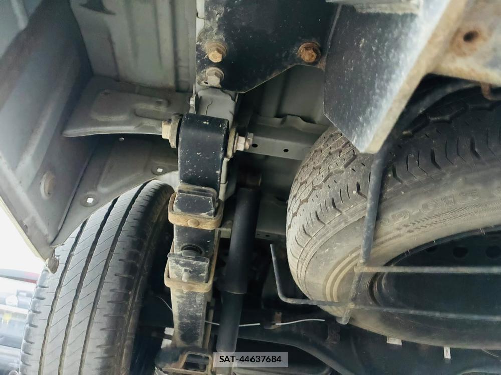 Toyota HIACE VAN 2019-02 8023939-34