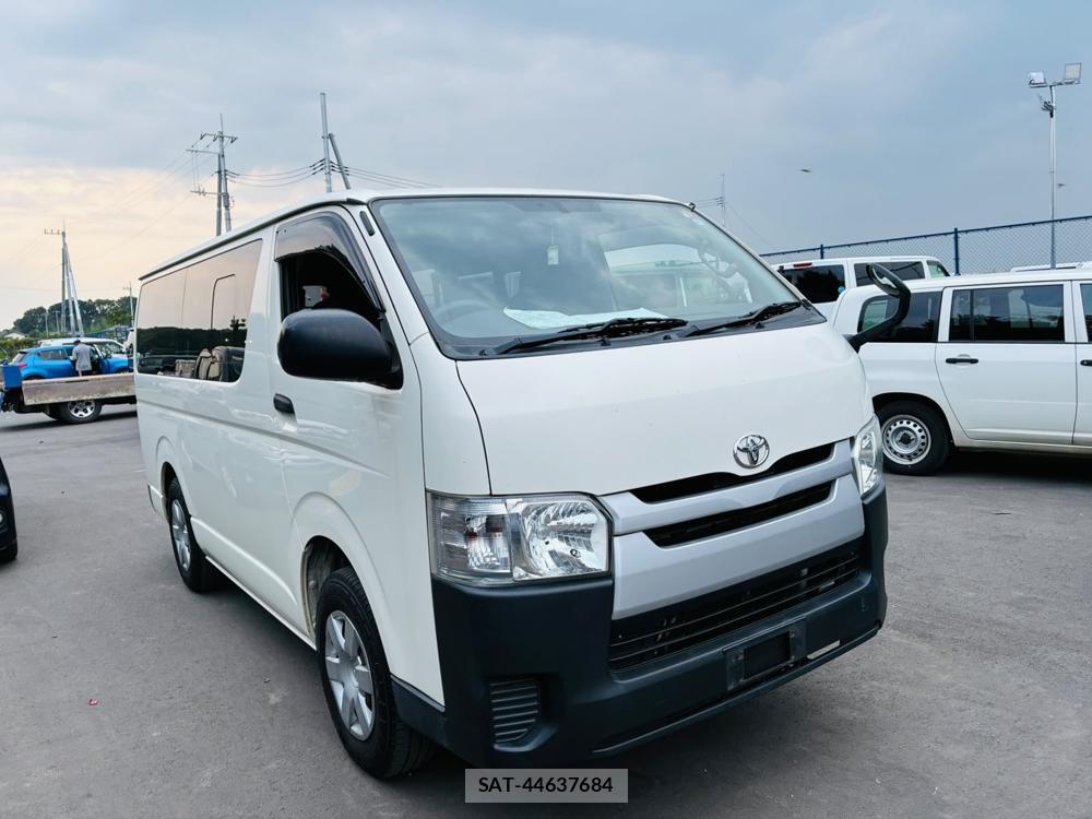 Toyota HIACE VAN 2019-02 8023939-6