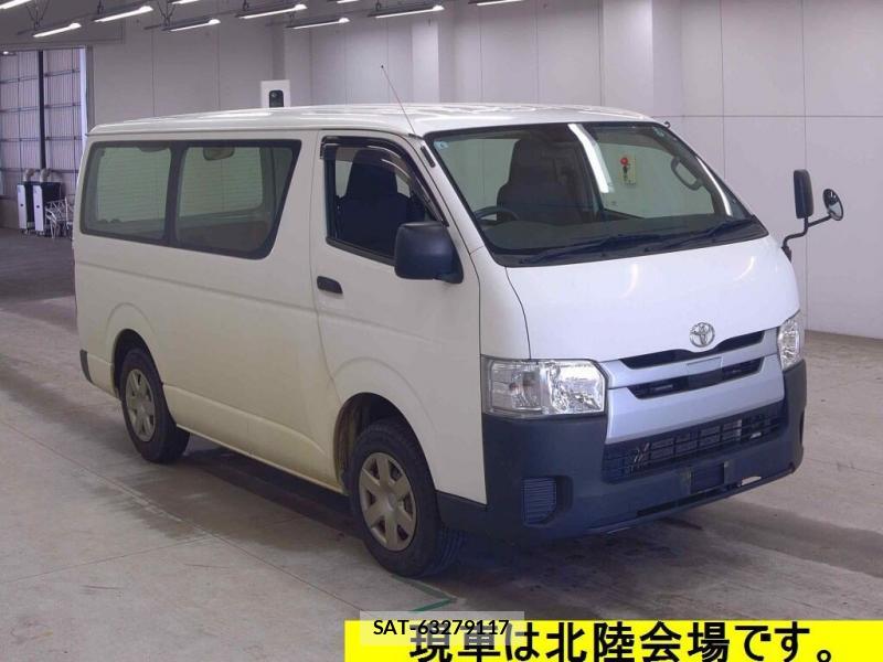 Toyota HIACE VAN 2020-06 7533090-0