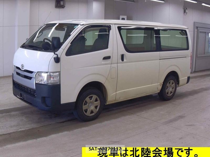 Toyota HIACE VAN 2020-06 7533090-3