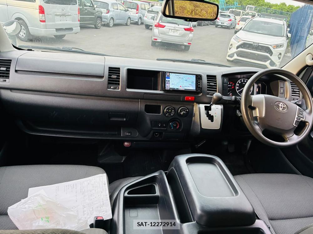 Toyota HIACE VAN 2020 7223069-11