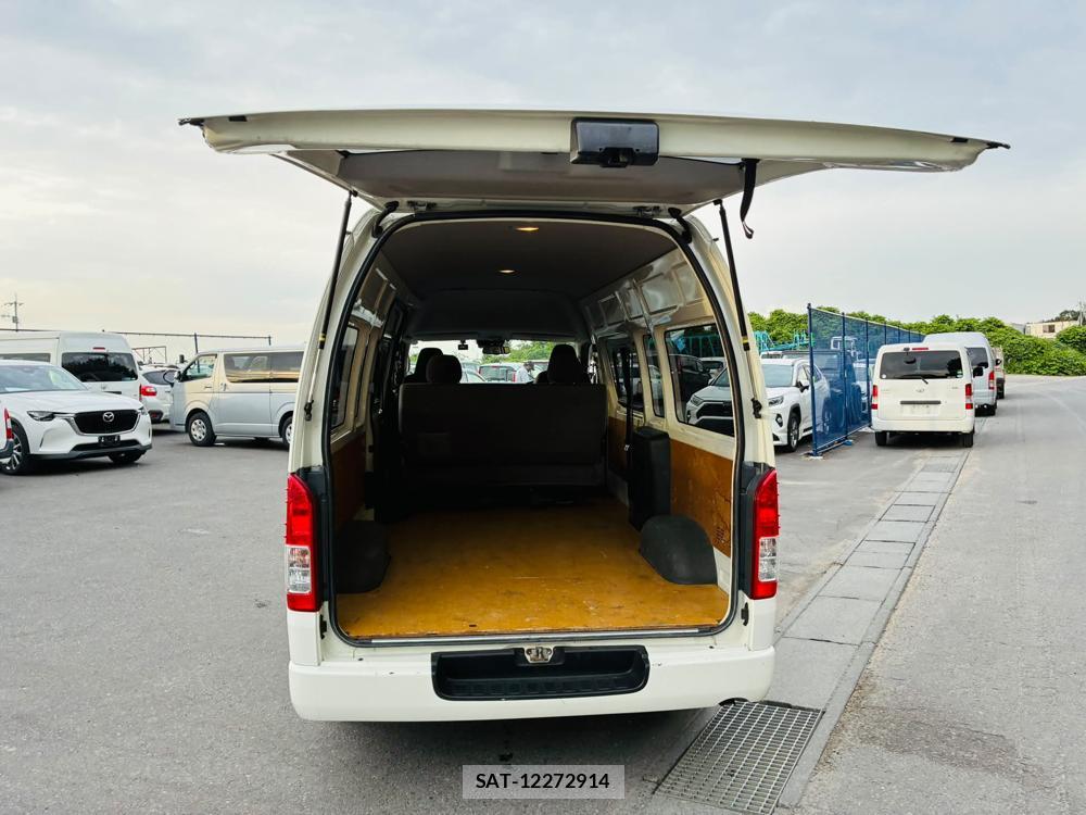 Toyota HIACE VAN 2020 7223069-25