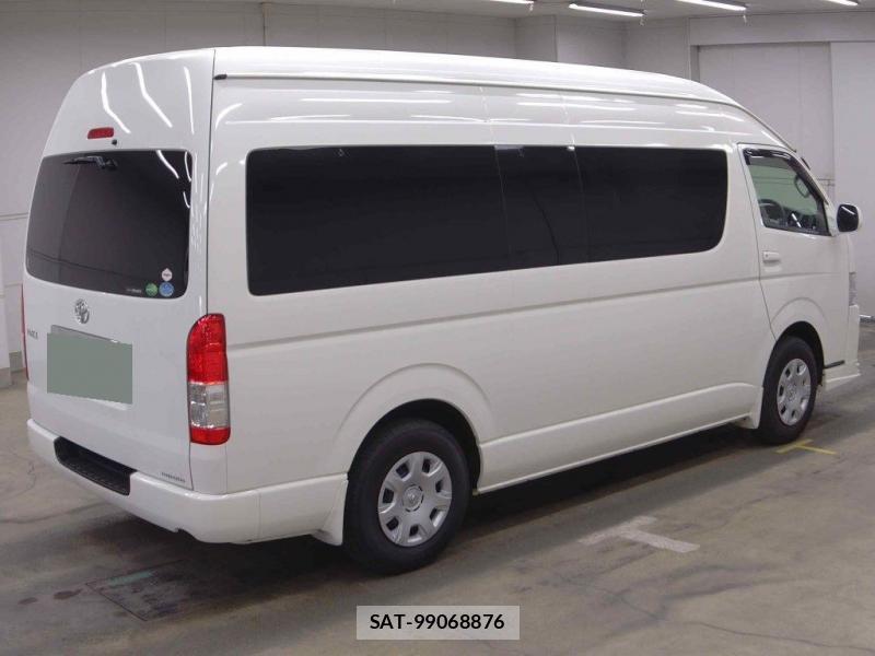 Toyota HIACE VAN 2019-03 7639952-1