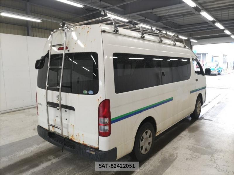 Toyota HIACE VAN 2019-02 8044009-1
