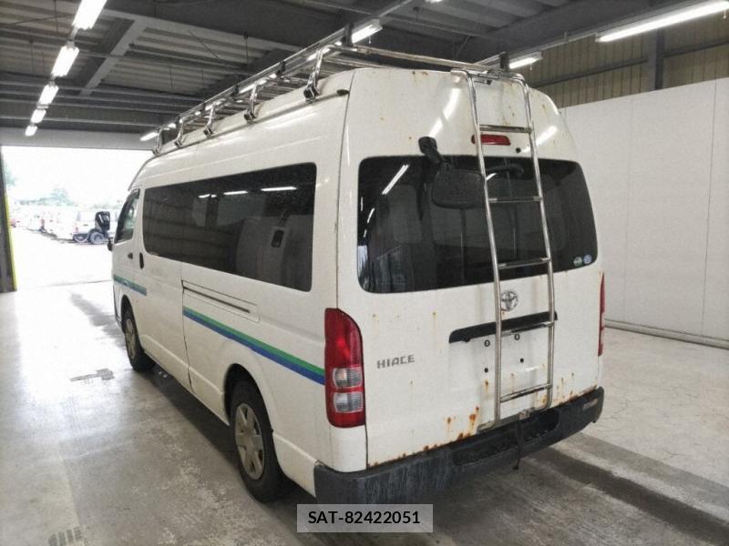 Toyota HIACE VAN 2019-02 8044009-2