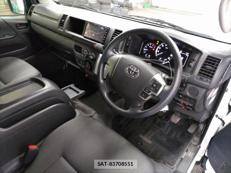Toyota  2020-07 8665581-4