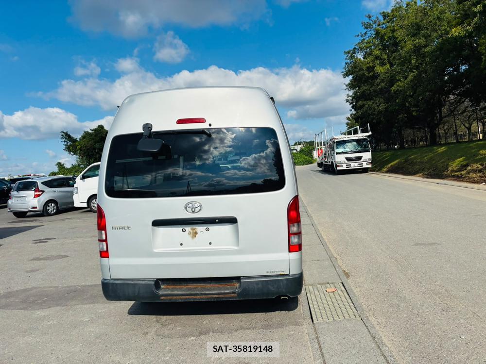 Toyota HIACE VAN 2020-08 8766398-2