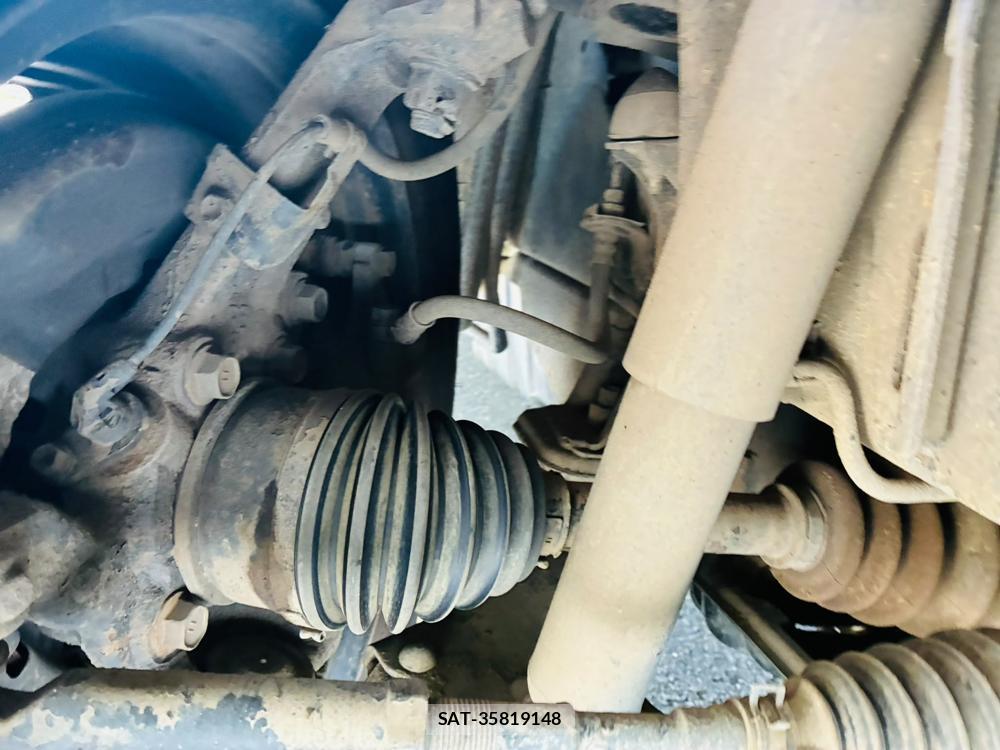 Toyota HIACE VAN 2020-08 8766398-29