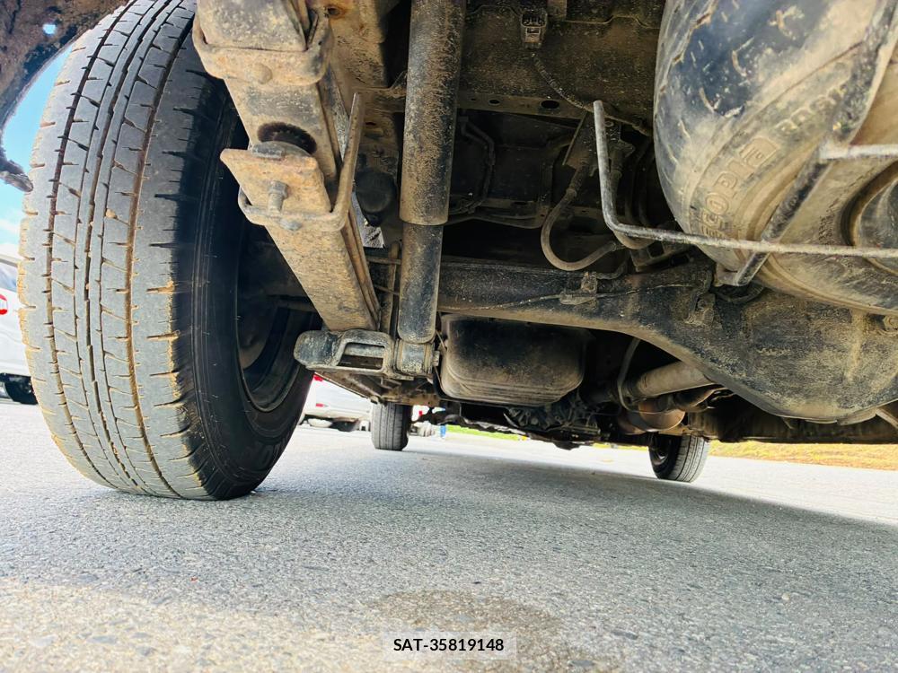 Toyota HIACE VAN 2020-08 8766398-30