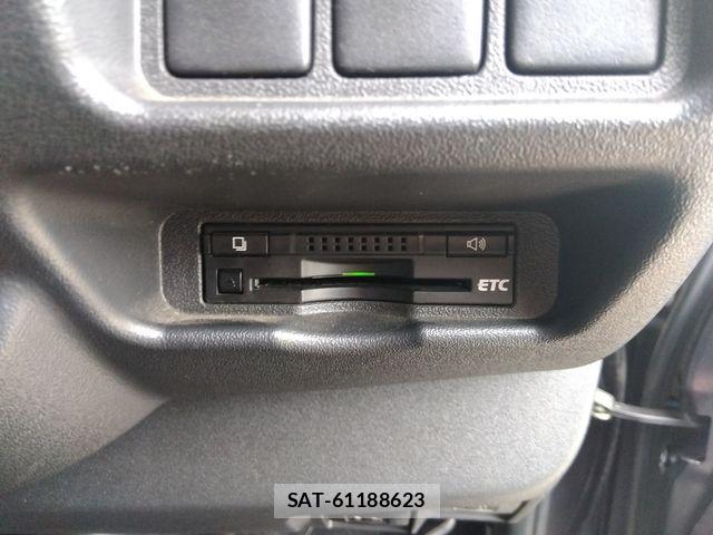 Toyota HIACE VAN 2014-01 768823-16