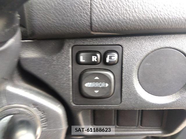 Toyota HIACE VAN 2014-01 768823-17