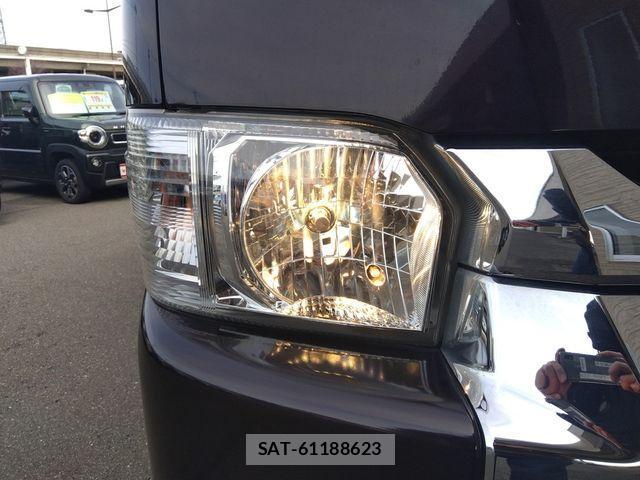 Toyota HIACE VAN 2014-01 768823-18